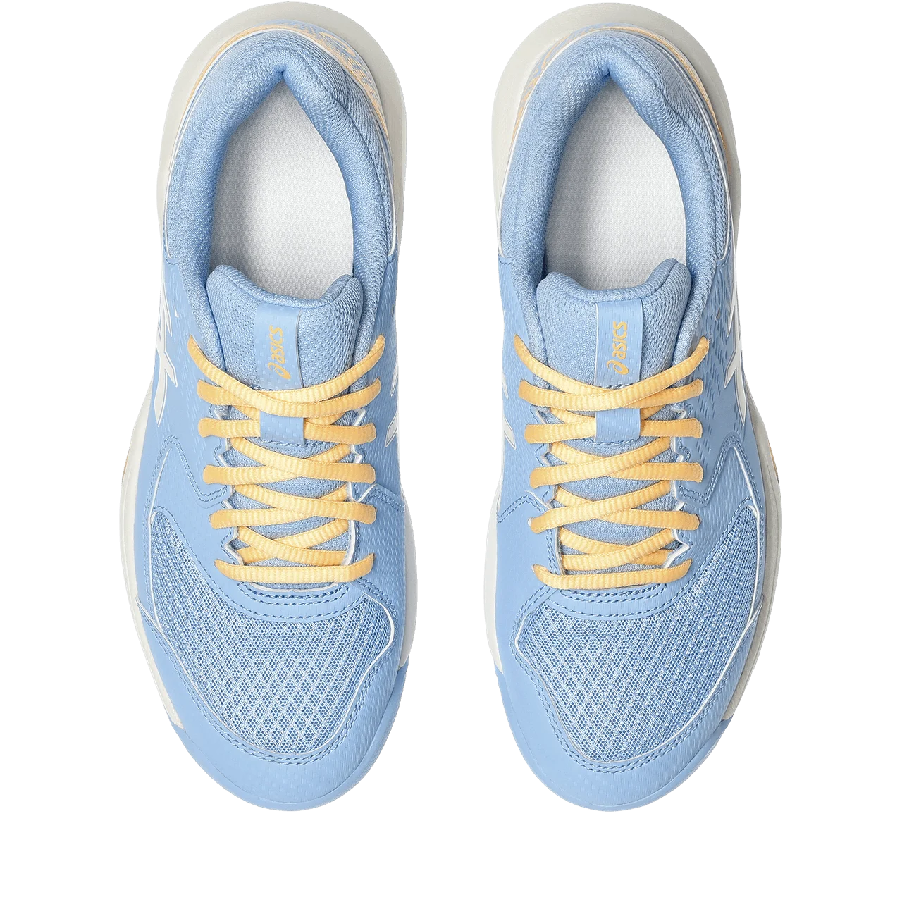 ASICS 1042A241 – GEL-DEDICATE 8 PADEL so copati za padel, zasnovani za zanesljivo stabilnost, učinkovito GEL® blaženje in dober oprijem na igrišču. Primerna izbira za treninge in tekme, kjer je pomembna varnost pri bočnih gibih in udobje pri pristankih.