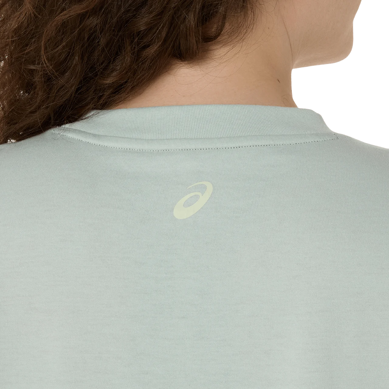 Asics - 2032C843 - ASICS LOGO TEE - 300 LICHEN ROCK - ženska kratka majica 2026